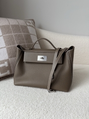 Kelly 2424 Togo Swift Leather Handbag