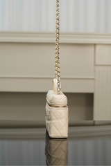 Chanel 25c Handbag Box Lychee Cowhide Cream