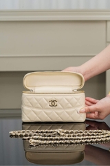 Chanel 25c Handbag Box Lychee Cowhide Cream