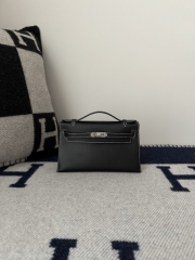 Kelly Pochette 22cm Swift Leather Noir Pearl Grey
