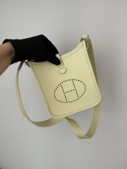 Mini Evelyne Jaune Milton TC Clemence
