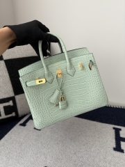 Birkin 25cm Matte Porosus Crocodile - HCP Water Dyed Vert Deau with Gold Hardware