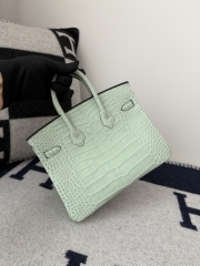 Birkin 25cm Matte Porosus Crocodile - HCP Water Dyed Vert Deau with Gold Hardware