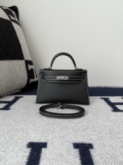 Kelly Mini II Chevre Goat Leather Black Amber