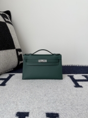 Kelly Pochette 22cm Green Swift Leather with Silver Hardware