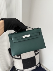 Kelly Pochette 22cm Green Swift Leather with Silver Hardware