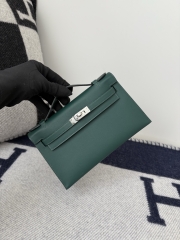 Kelly Pochette 22cm Green Swift Leather with Silver Hardware