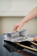 Chanel 25c CF Woven Chain Bag Silver