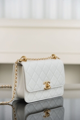 Channel 25s Original Calfskin White Double Gold Ball 22cm