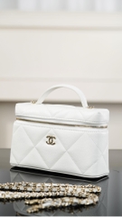 Chanel 25k Diamond Pattern Leather LP Box Bag