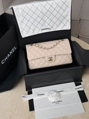 Chanel 99