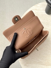 CF23 Light Gold Goat Milk Tea (Deep)