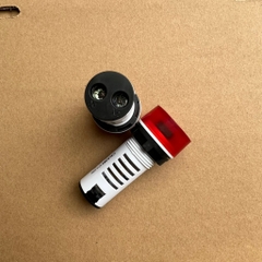 Còi báo gắng mặt tủ phi 22mm có đèn