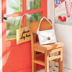 Mô hình nhà DIY Doll House Robotime Honey Ice-cream Shop DG148 Miniature