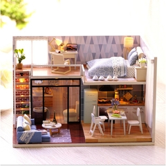 Mô hình nhà DIY Doll House Blue Time Kèm Mica Chống bụi, Bộ dụng cụ và Keo dán