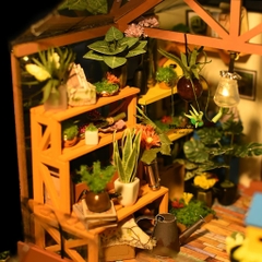 [BẢN QUỐC TẾ TIẾNG ANH] Đồ chơi lắp ráp gỗ 3D Mô hình DIY Doll House Kit Cathy is Flower DG104 Robotime