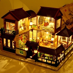 Mô hình nhà DIY Doll House Lotus Pond Moonlight Kèm Mica Chống bụi, Bộ dụng cụ, Keo dán và Bộ phát nhạc