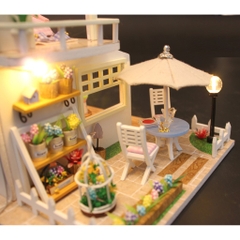 Mô hình nhà DIY Doll House Pink Loft Kèm Mica Chống bụi, Bộ dụng cụ và Keo dán