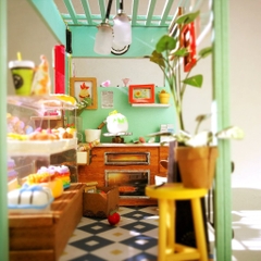 Mô hình nhà DIY Doll House Robotime Ice Cream Station DGM06 Kèm Bộ dụng cụ và Keo dán