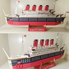 Đồ chơi lắp ráp gỗ 3D Mô hình Tàu Titanic Laser ZY-073 - Tặng kèm đèn LED USB trang trí