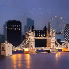 Đồ chơi lắp ráp gỗ 3D Mô hình Cầu Tháp Luân Đôn Robotime Tower Bridge TG412 Kèm đèn LED