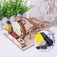 Mô hình Truyền động bánh răng 3D Hình đường đua Chạy bằng Pin và Năng lượng Mặt trời