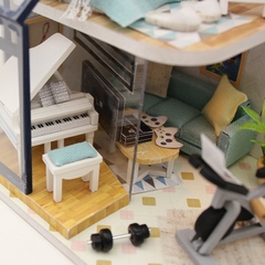 Mô hình nhà DIY Doll House Shining Star Kèm Mica Chống bụi Kèm Bộ dụng cụ và Keo dán