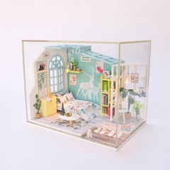 Mô hình nhà DIY Doll House Family Nap Kèm Mica Chống bụi và Bộ dụng cụ