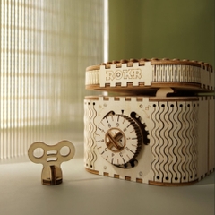 Mô hình Cơ Động học Hộp Kho Báu Treasure Box LK502