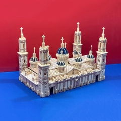 Đồ chơi lắp ráp gỗ 3D Mô hình tháp Pilar Basilica - Tặng kèm đèn LED USB trang trí