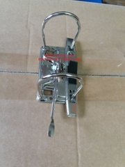 Khóa còng bật 7cm GẮN BẢNG TIN (gồm khóa còng + nẹp còng)