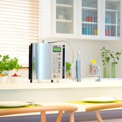 Máy điện giải Kangen SD501 Platinum