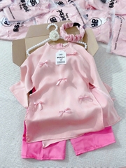 SET ÁO DÀI HỒNG ĐÍNH NƠ - ĐÍNH KÈM BỜM, SIÊU YÊU, SIÊU XINH CHO BÉ GÁI