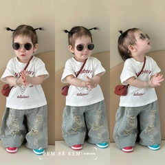 SET QUẦN JEAN STRAWBERRY RÁCH CỰC CHẤT CHO BÉ GÁI