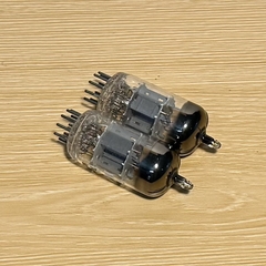 2Pcs Philips Miniwatt ECC81 / 12AT7 Foil D getter Code TK2 ∆0B Tested 90% TV7