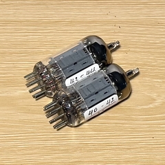 Pair Mullard ECC83 Tấm Dài 17mm. O Getter Đã Được Kiểm Tra Rất Mạnh TV-7