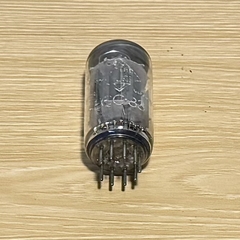 Tube ECC83 Telefunken Tấm Dài Có Gân. Test Strong TV7