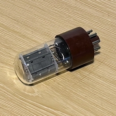 Bóng Đèn Chân Không 6SN7 / 6SN7GT Đế Mầu Nâu Sản Xuất Italia