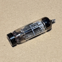Bóng Đèn Nắn CV493 / EZ90 / 6X4 GEC Tấm Đen Eq U78 CV4005