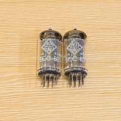 Đèn Telefunken ECC83/12AX7. Đáy kim cương tấm dài trơn 17mm