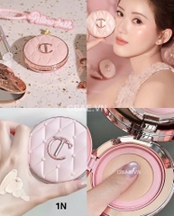 Cushion Charlotte Tilbury Pillow Talk Beautifying