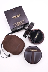 Cushion TOM FORD Architecture Soft Matte Blurring SPF 40/PA++++