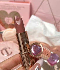 Son Charlotte Tilbury Pillow Talk Love Effect Lipstick