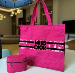 Túi Tote DIOR Lưới Gift Compliment Chính Hãng 42x35x13cm