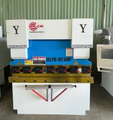 Máy Chấn 30Tấn 1M6