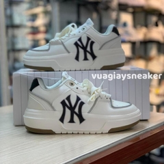 Giày sneaker chunky liner trắng viền xám