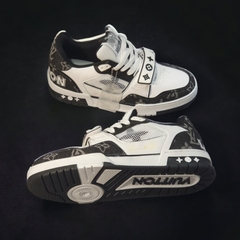 Giày LV Xanh Đen Trainer Black White,GIÀY LV TRAINER WHITE BLACK QUAI DÁN,LV Đen Trắng Siêu Phẩm Hot Trend Cao Cấp 2023