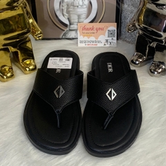Dép xỏ Ngón Nam nữ Tông Lào Thái Mẫu Diorrs Mới 2024 Cập Bến,Dép Lê logo dior kim loại họa tiết đen sang chảnh