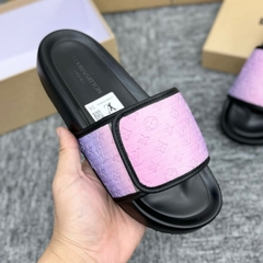 Dép LV tím Quai dán Thêu đế độn Đi êm Chân Kiểu Dáng Thời Trang Sang,Dép quai dán LV dành cho nam nữ hot nhất hè 2024