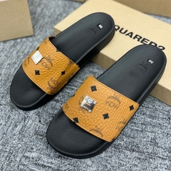 [ Ocean Park Luxury ] Dép quai ngang nam nữ MCM vàng Hoạ Tiết Tag Logo Vuông hàng QC loại 1,Dép MCM Wmms Slides Monogram